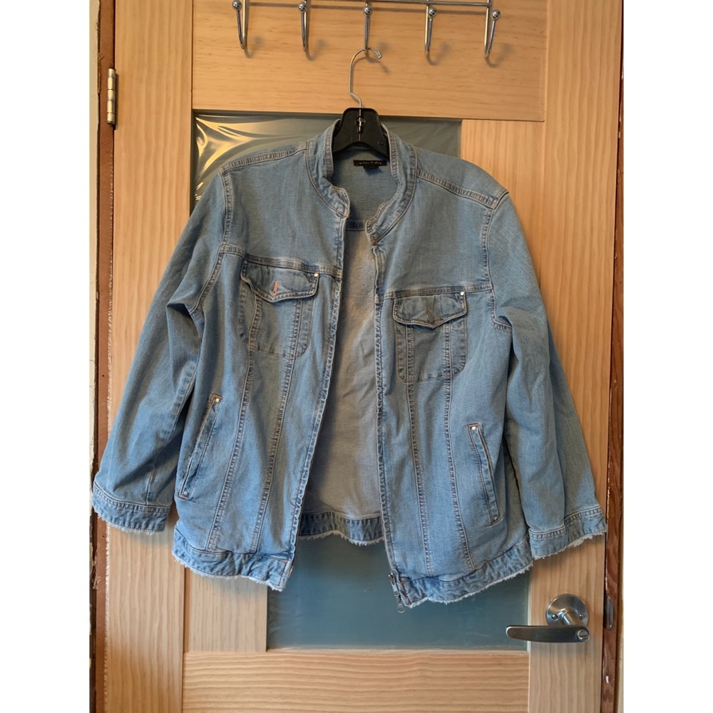 JEINNE PIERRE VINTAGE JEAN JACKET